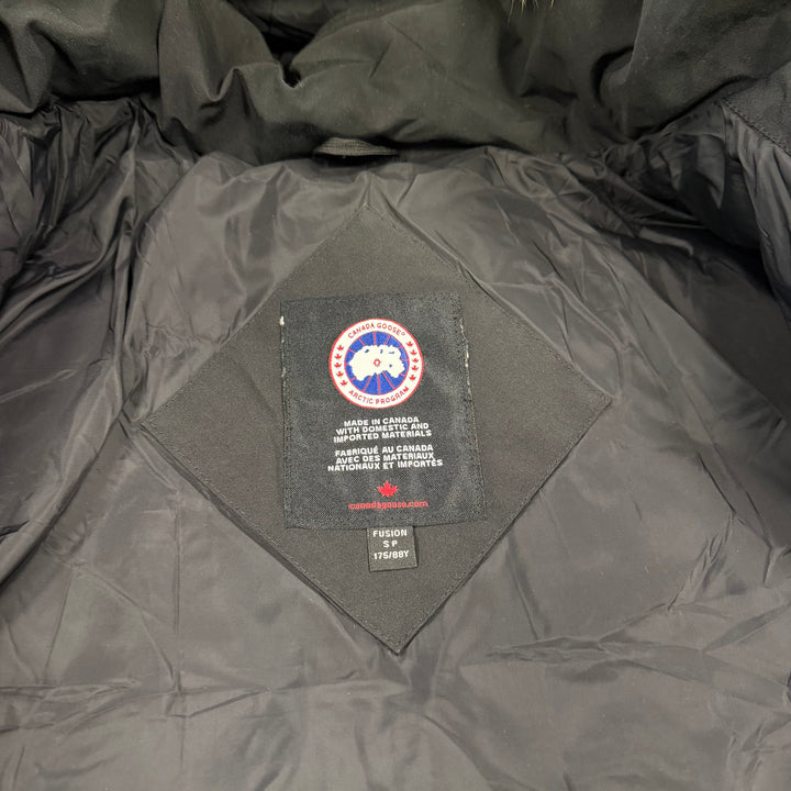 Wyndham Parka Black ( S )