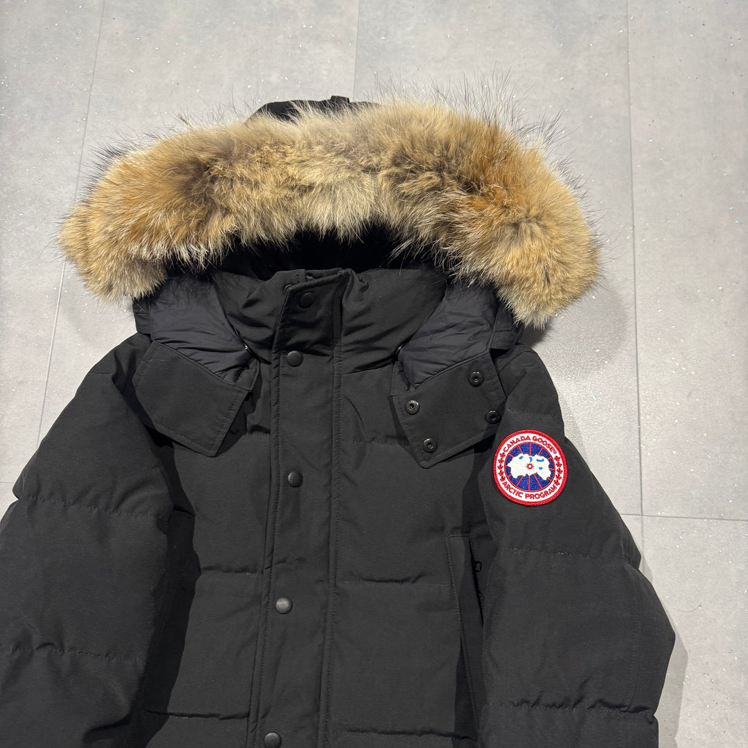 Wyndham Parka Black - 9/10 ( S )