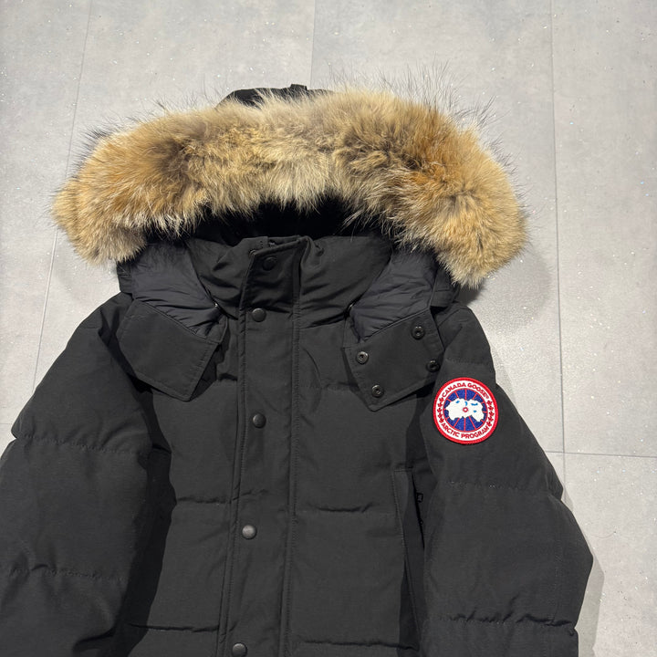 Wyndham Parka Black - 9/10 ( S )