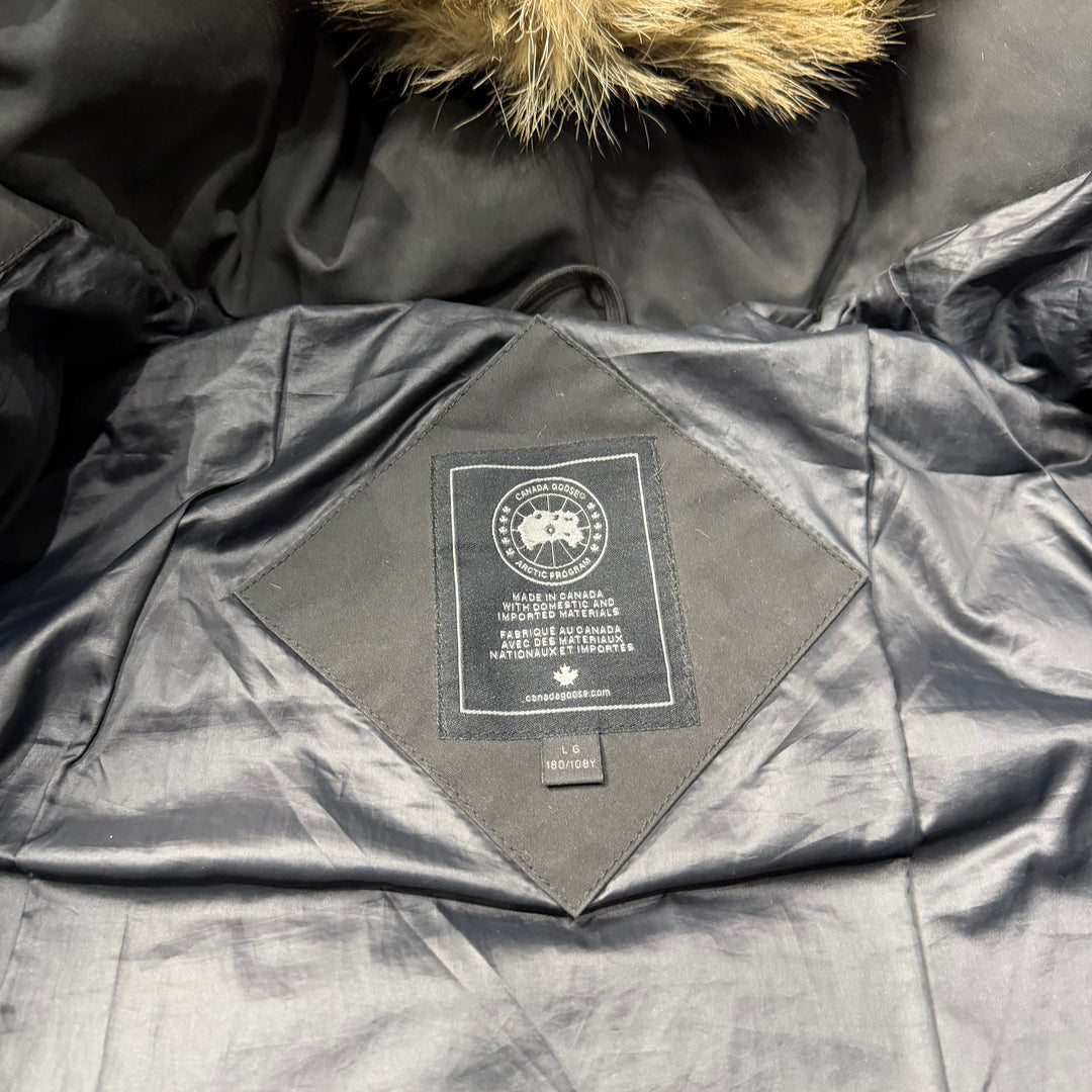 Wyndham Parka Black ( L )