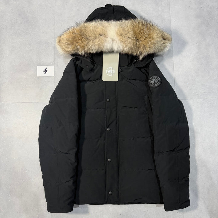 Wyndham Parka Black ( M )