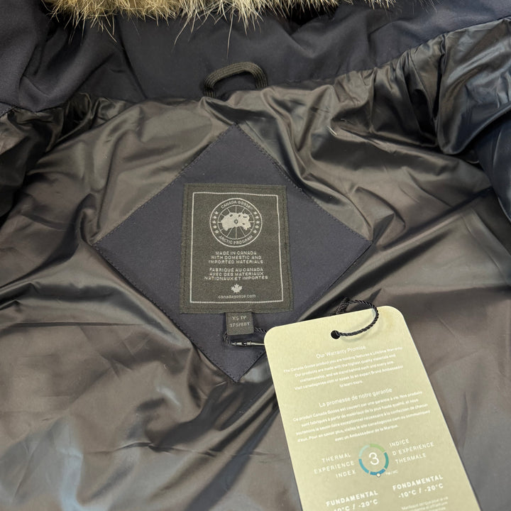 Wyndham Parka Navy ( XS ) BNWT