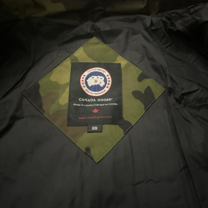 Wyndham Parka Green Camo - 9/10 ( M )