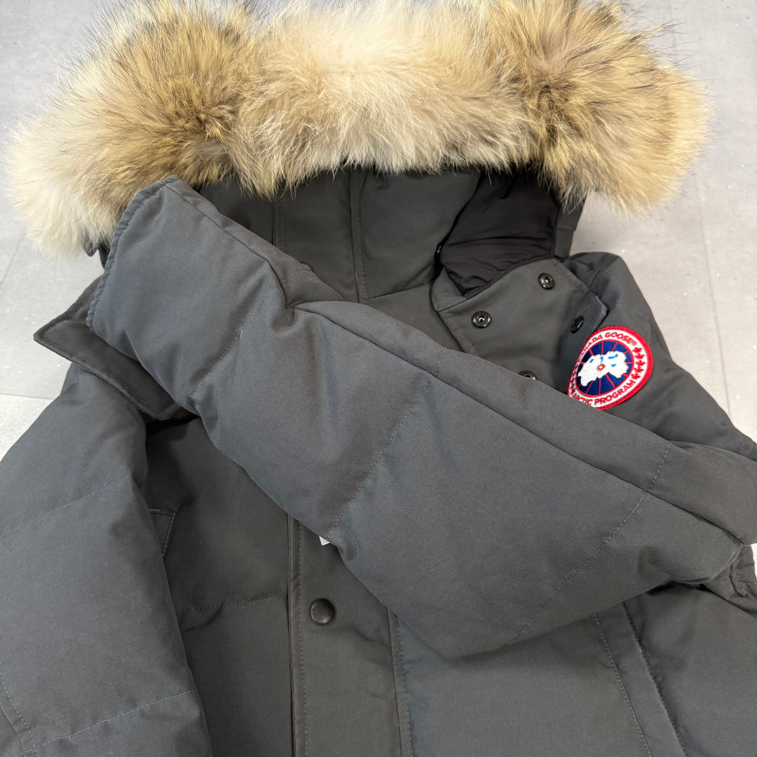 Wyndham Parka Graphite ( S )