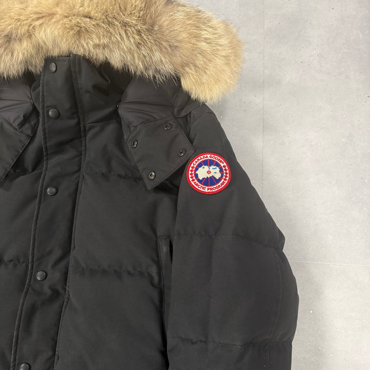 Wyndham Parka Black ( XL )