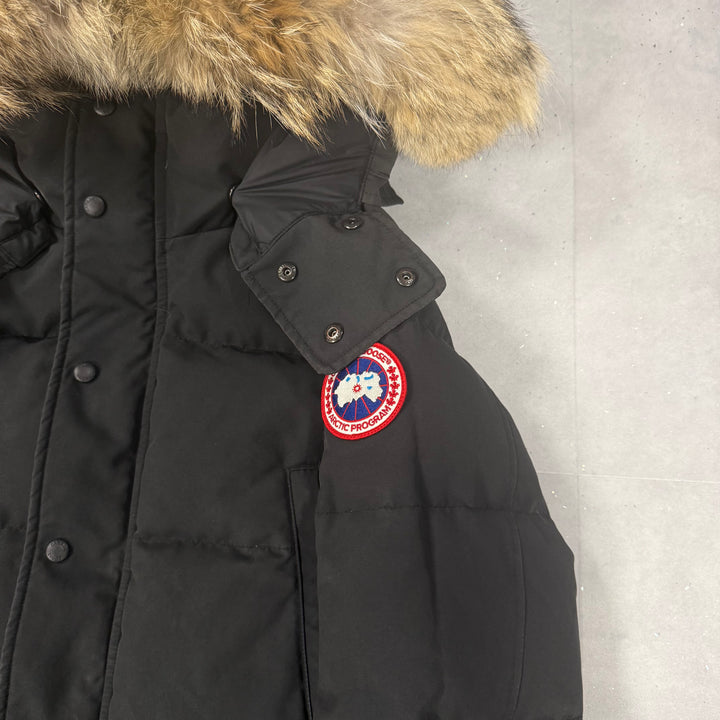Wyndham Parka Black ( S )
