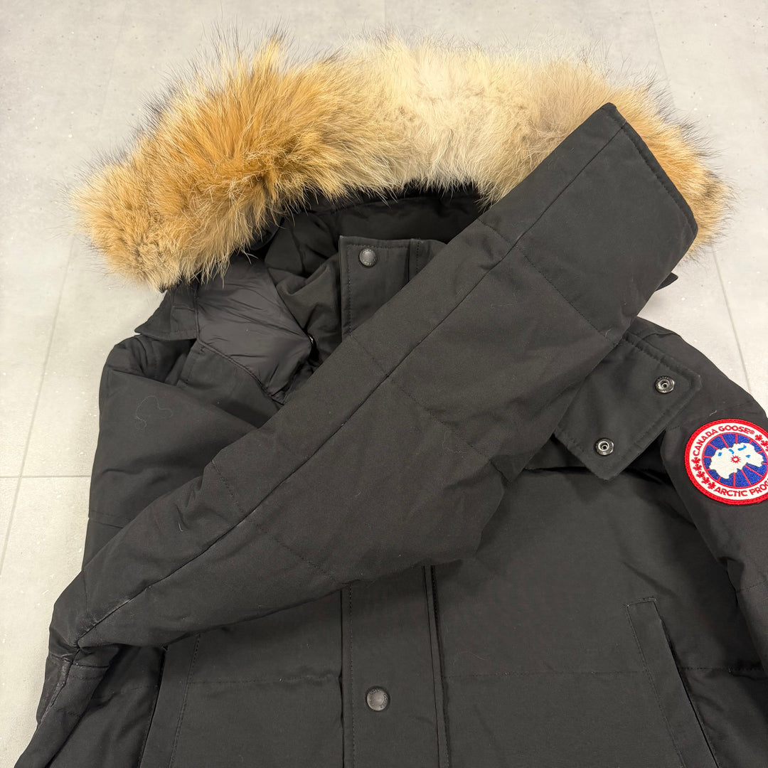 Wyndham Parka Black ( L )