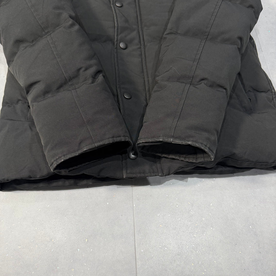Wyndham Parka Black ( M )