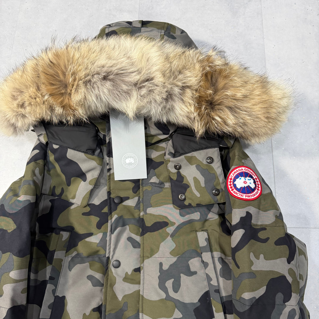 Wyndham Parka Classic Camo ( NEW )