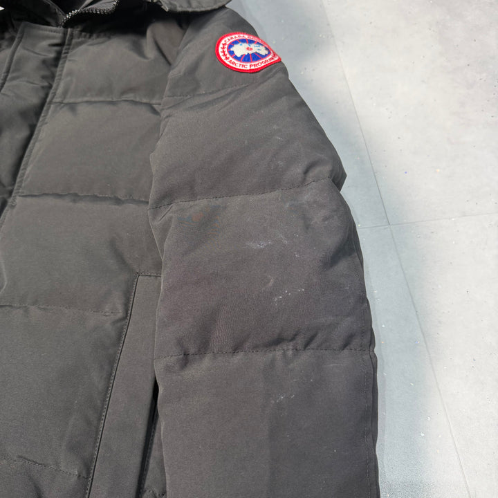 Mac Millan Black ( M )