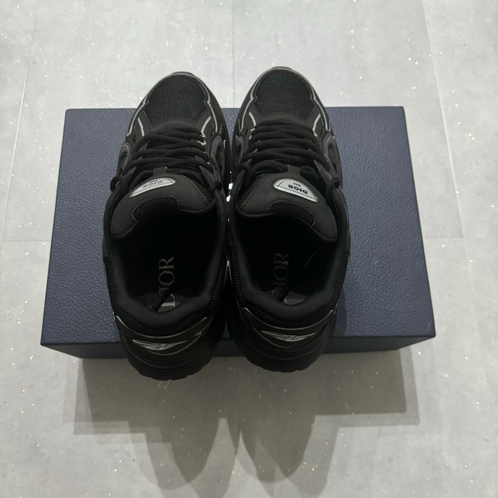 Dior B30 Triple Black - 9/10