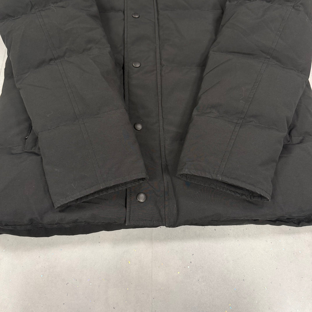 Wyndham Parka Black ( L )