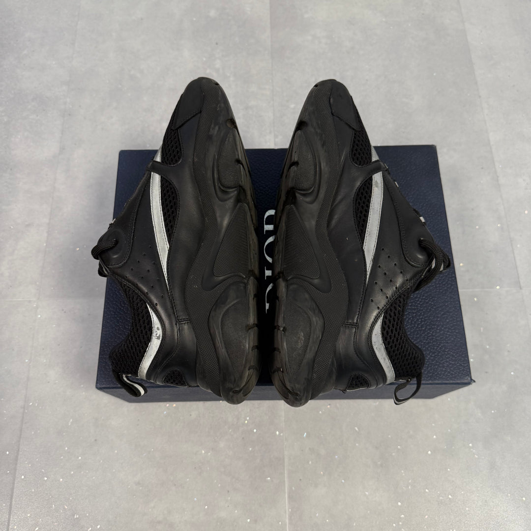 Dior B22 Triple Black ( UK9.5 )