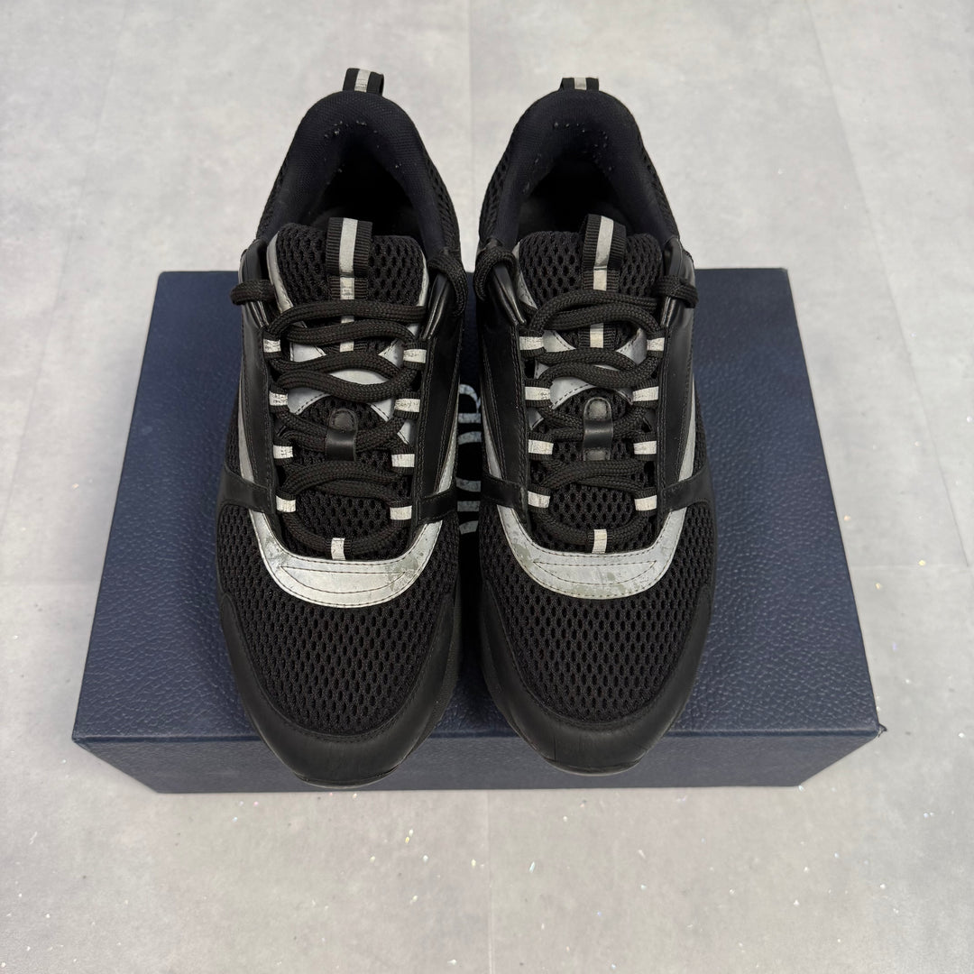 Dior B22 Triple Black ( UK9.5 )