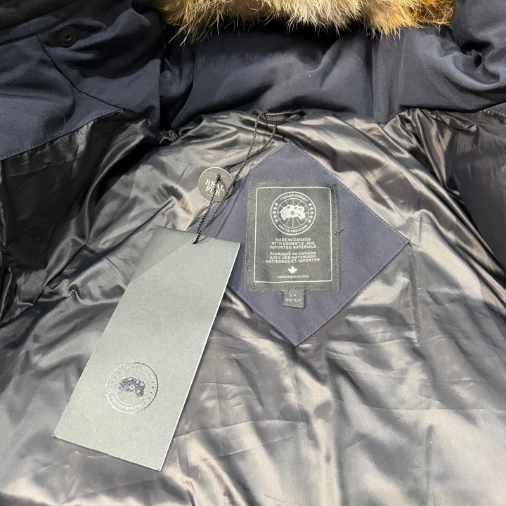 Wyndham Parka Navy ( S )