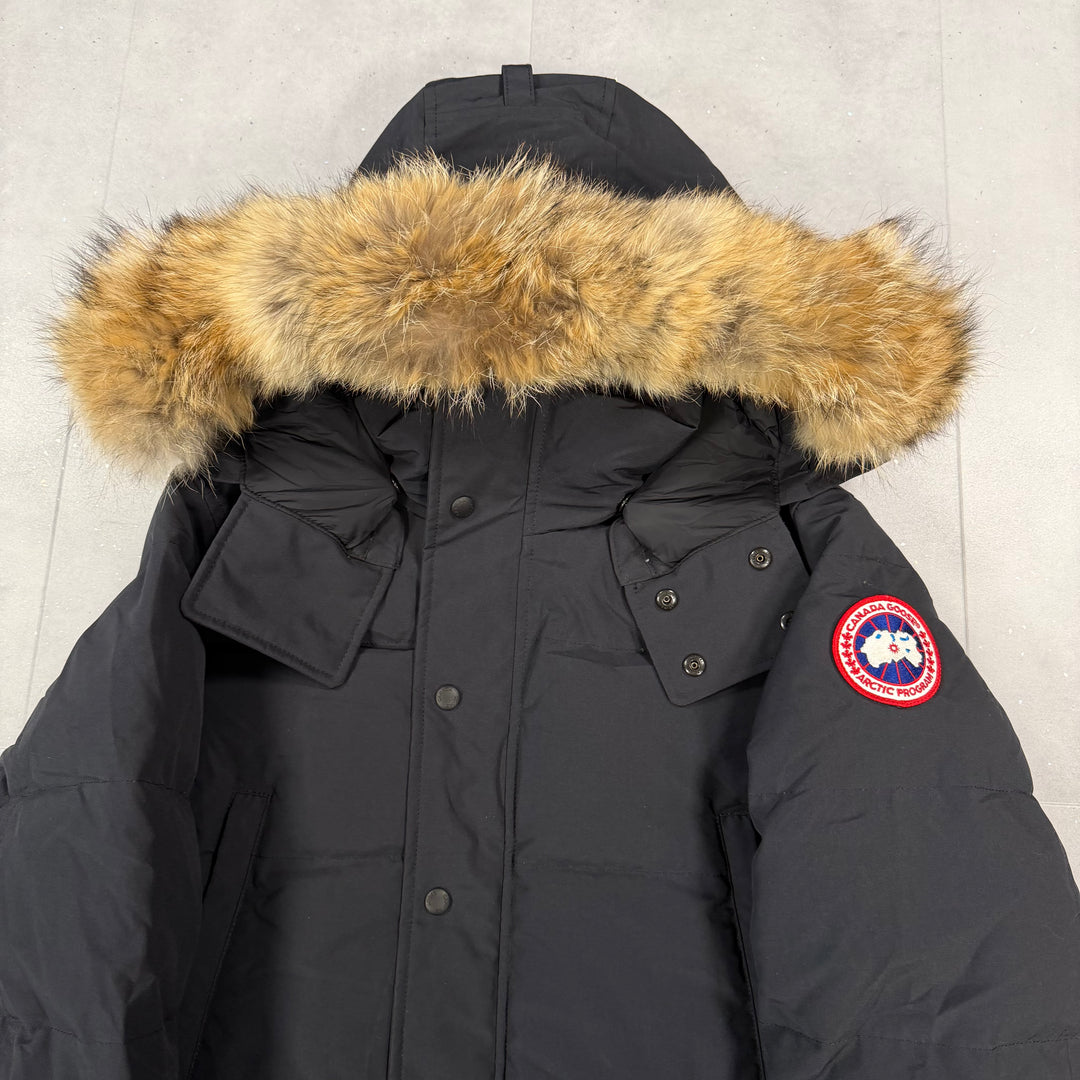 Wyndham Parka Navy ( L )