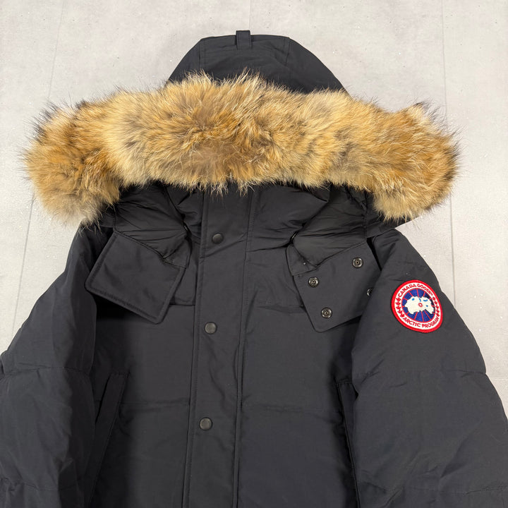Wyndham Parka Navy ( L )