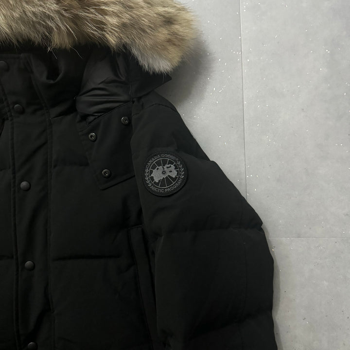 Wyndham Parka Black - 9.5/10