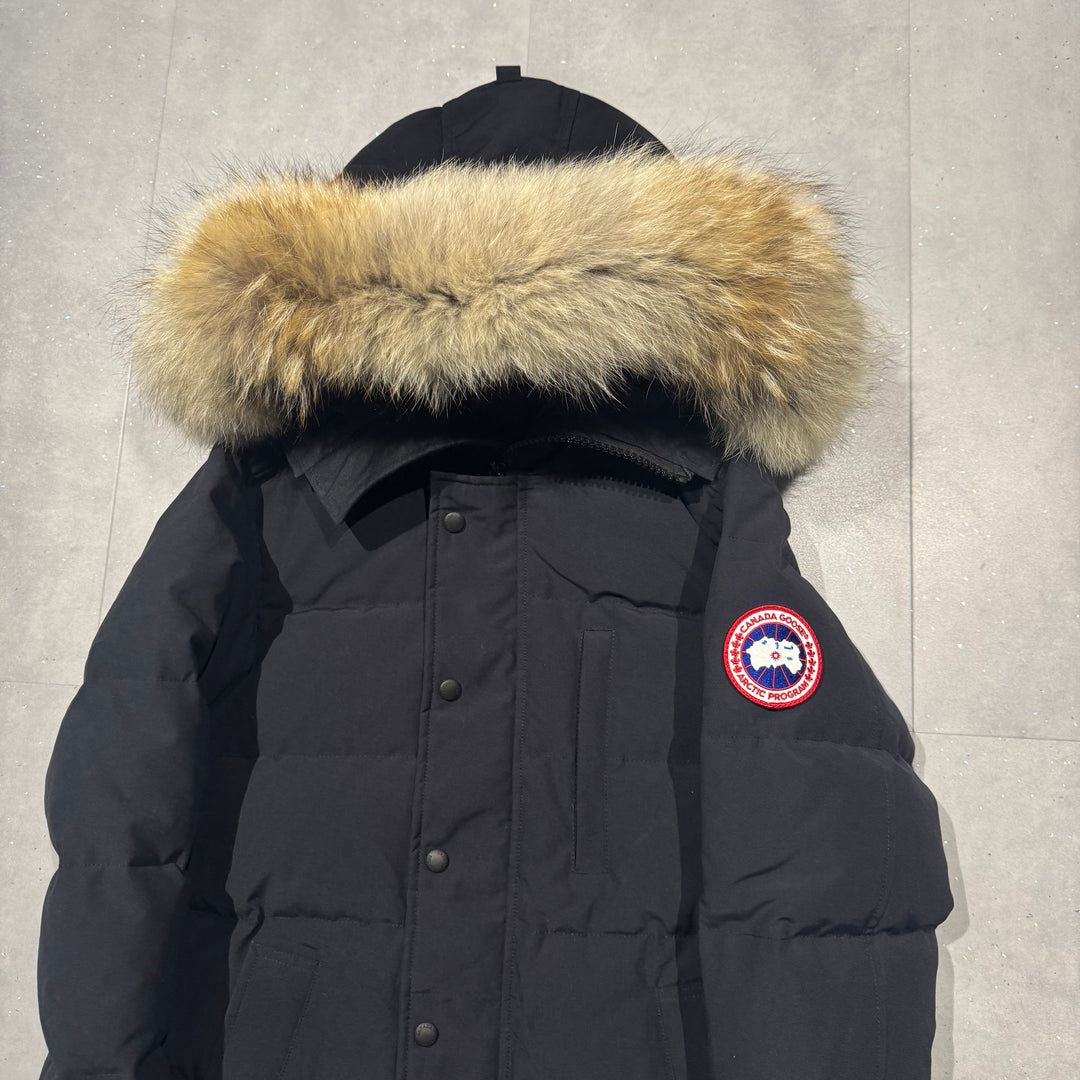 Carson Parka Navy - 9/10 ( XS )