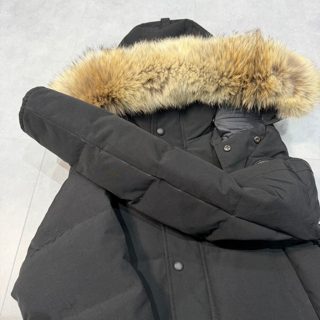 Wyndham Parka Black ( S )