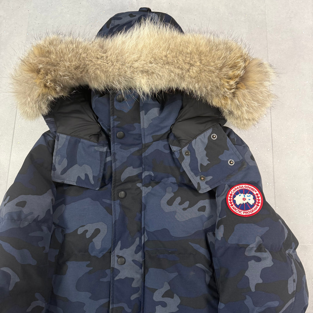 Wyndham Parka Blue Camo ( L )