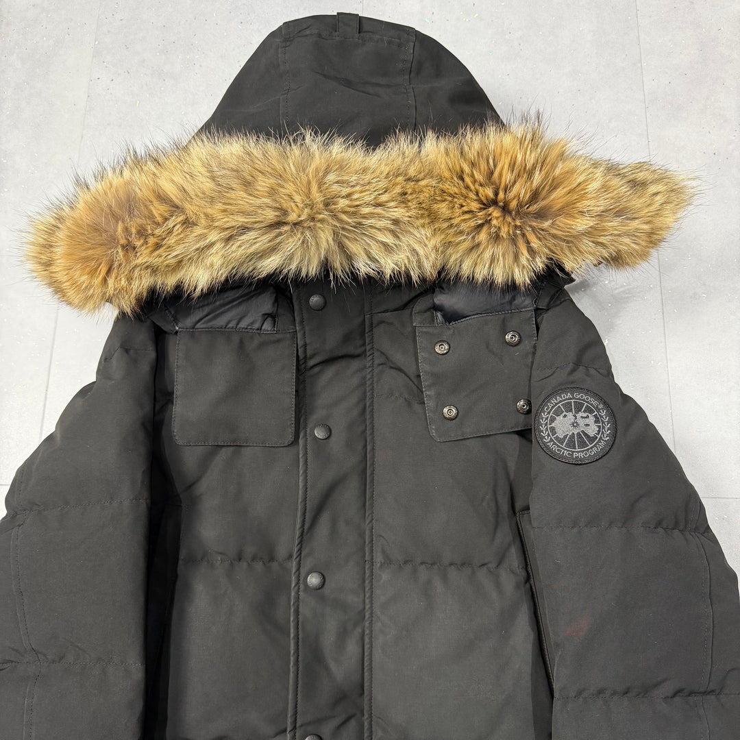 Wyndham Parka Black ( L )