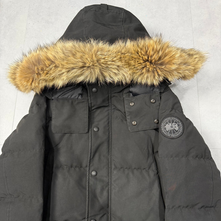 Wyndham Parka Black ( L )